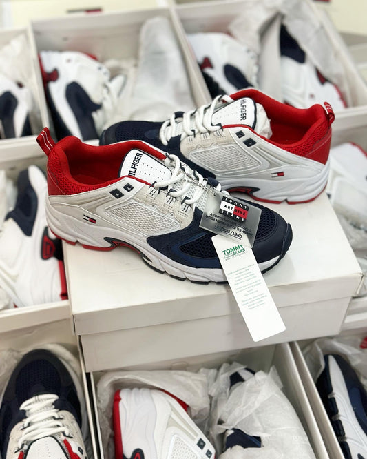 Tommy Mix Runner